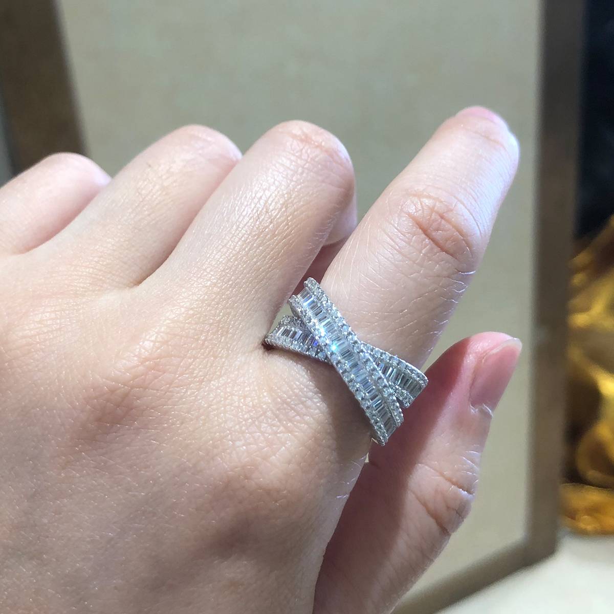 X形满钻排戒S925银镀白金定制选款副石莫桑钻3.2ct
